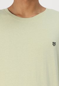 Jack & Jones JPRBLABRODY TEE 7 PACK - Basic póló - royal blue/black/beige/grey/dark red