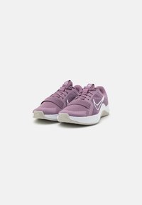 Nike Performance MC TRAINER 2 fioletowy