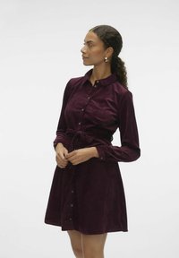 Vero Moda VMNINA  - Robe chemise - winetasting