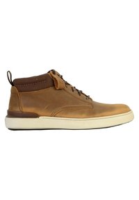 Zapato de cuero marrón tipo botín con punta redondeada, parte delantera con cordones, cuello de tela marrón en contraste y suela de goma blanca.