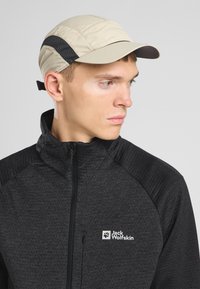 Jack Wolfskin VENT - Cap - stone