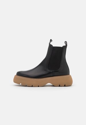 Bottines à plateau - black