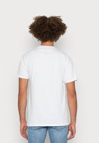 Obey Clothing BULLDOG - T-shirt estampada - white