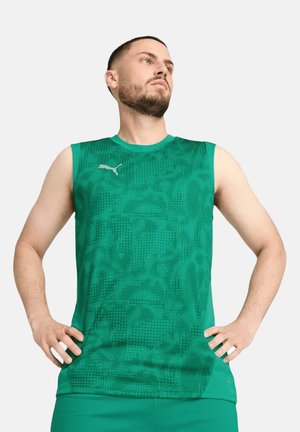 Maglietta atletica verde senza maniche con un motivo testurizzato, collo rotondo e logo Puma. Realizzata in materiale leggero, adatta per lo sport.