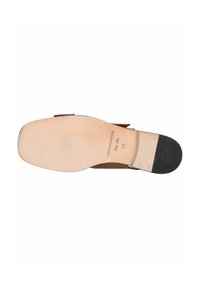 Thumbnail Image 5