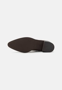 GANT Boots à talons - dark brown