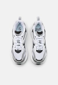 Puma Sneakers - feather gray/black