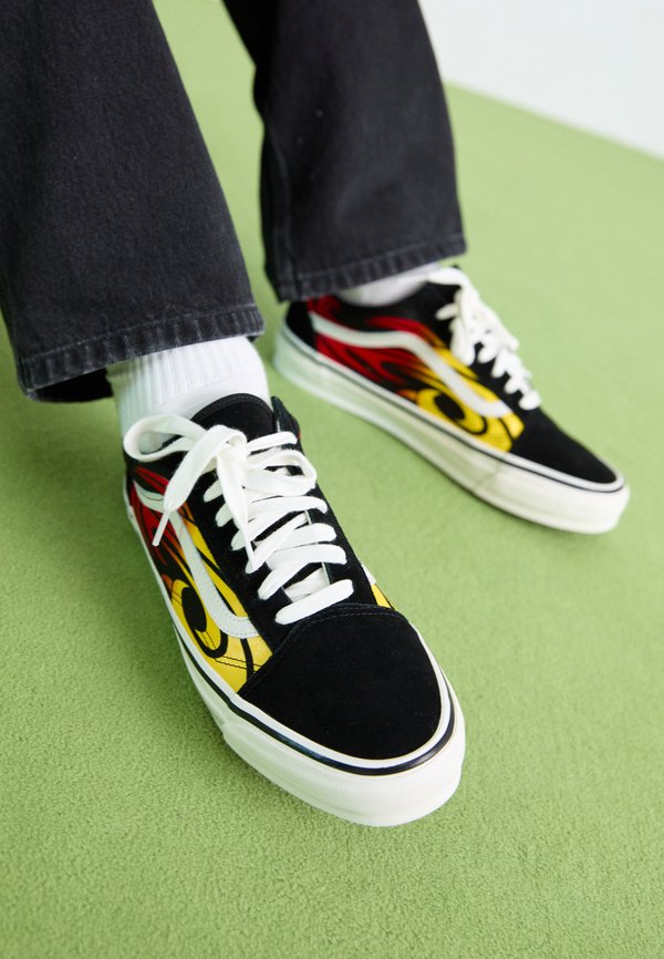 PREMIUM OLD SKOOL UNISEX - Sneaker low