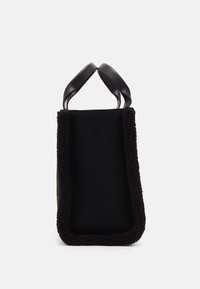 DKNY HADLEE TOTE - Håndveske - black