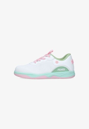 Sneaker bianca bassa con lacci rosa, suola rosa e verde menta, fodera interna verde e marchio "PRIMIGI" sul lato.