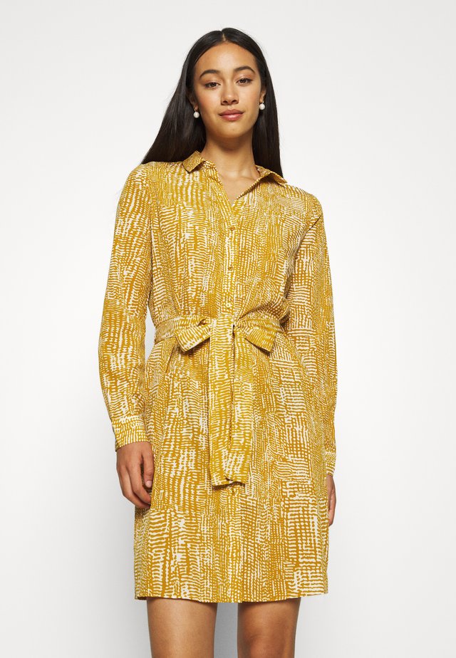 VMVIBE DRESS - Shirt dress - buckthorn brown/birch dots