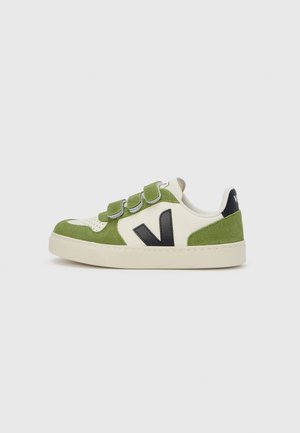 SMALL V UNISEX - Sneakers low - pure black/kiwi