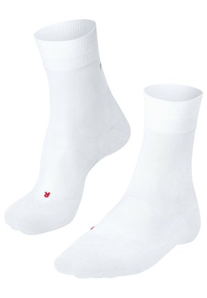 RU4 - Chaussettes de sport - white