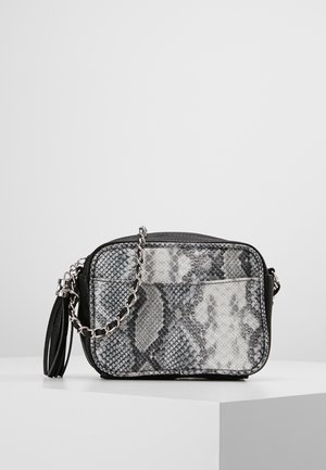Cross body bag - black