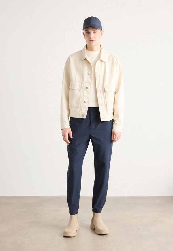 PULL ON - Tracksuit bottoms - dark sapphire4