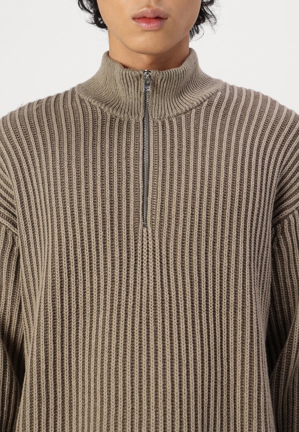 Oversized Quarter-Zip Sweater - Jumper - morel4