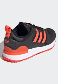 adidas zx 900 marron femme