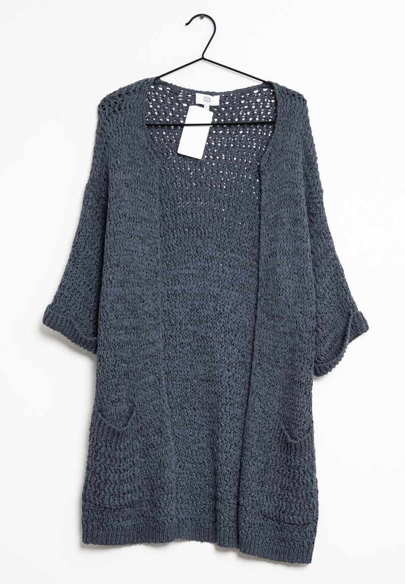 Gray knitted cardigan with open front, short sleeves, and two front pockets. Textured yarn with a loose stitch pattern.