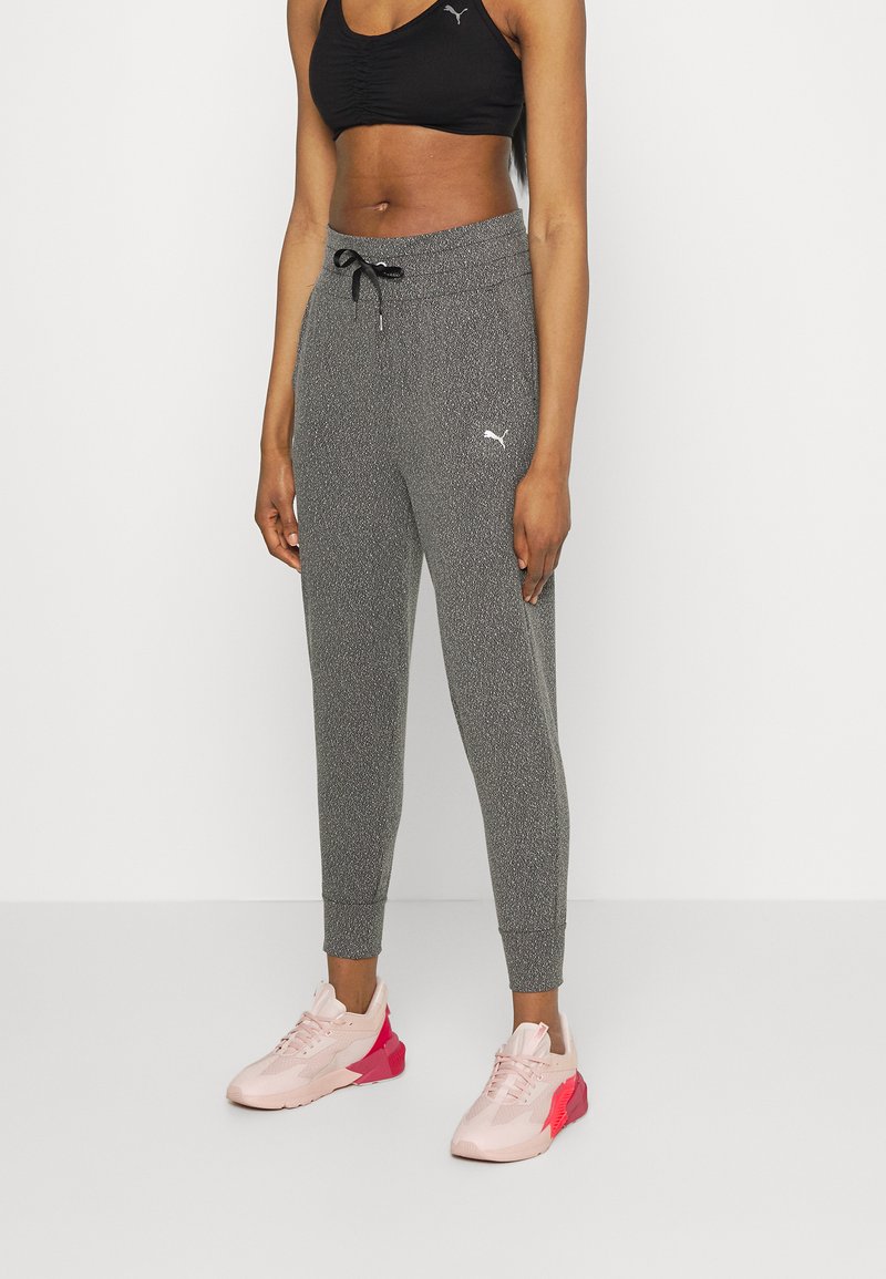 Damen Sportbekleidung | Puma CONCEPT JOGGER Jogginghose puma black/schwarz - HQ47085 Damen Sportbekleidung | Puma CONCEPT JOGGER Jogginghose puma black/schwarz - HQ47085