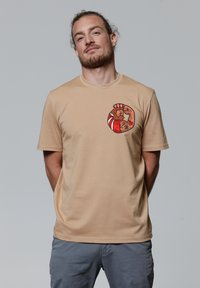 watapparel SEEMANN - T-shirt print - latte