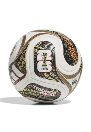 Weißer und schwarzer Adidas Trionda Final FIFA Fußball mit goldenen Akzenten und Weltpokaltrophäenlogo auf weißem Hintergrund.