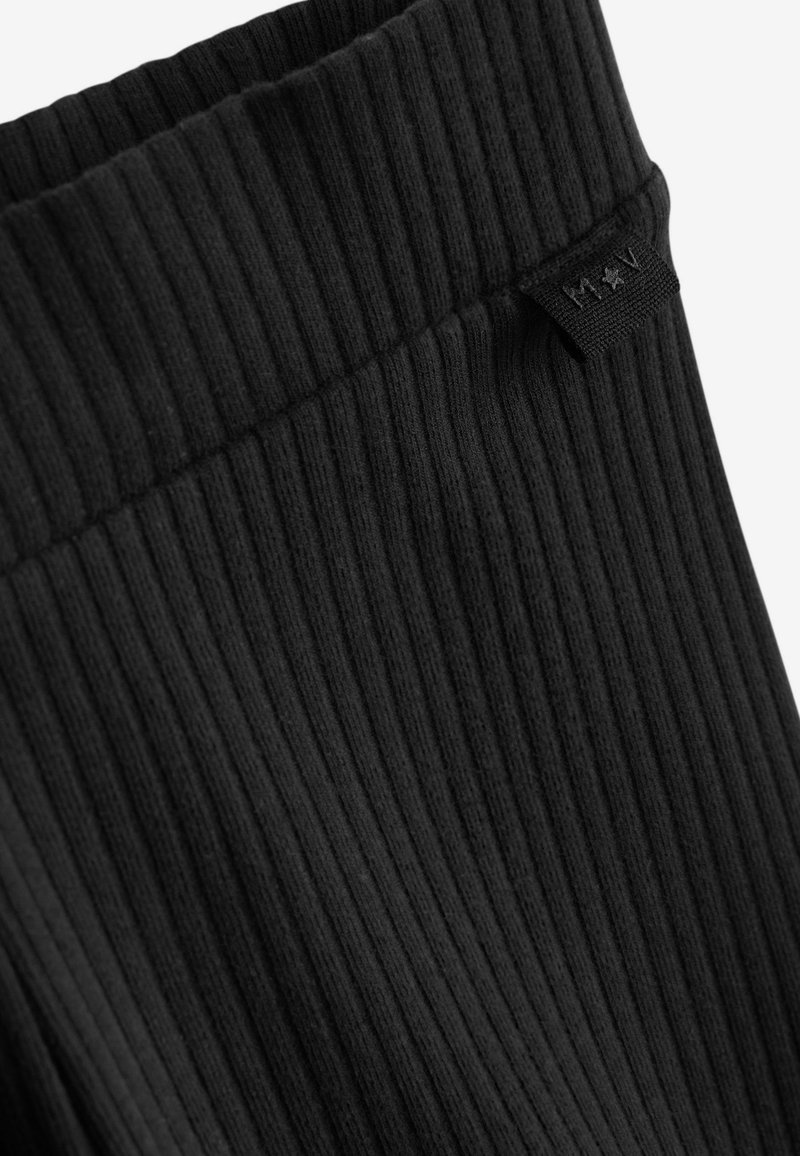 Kinder Stoffhosen | Mint Velvet RIBBED CYCLING Shorts black/schwarz - TP77963 Kinder Stoffhosen | Mint Velvet RIBBED CYCLING Shorts black/schwarz - TP77963