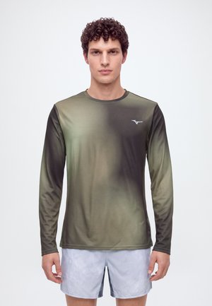 Mizuno, CORE GRAPHIC TEE - Блуза с дълги ръкави - forest night/martini olive