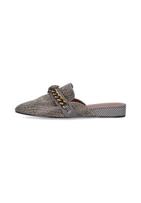Textile slip-on shoe with a pointed toe, featuring a woven pattern in black, white, and gold with a decorative chain detail on the upper.