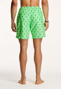Shiwi REGULAR FIT PALM - Șorturi de baie - new neon green