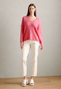 Mos Mosh THORA V-NECK - Džemperis - camellia rose