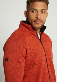 JP1880 STRICK OUTDOOR - Forro polar - orange