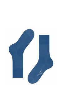 Blaue Crew-Socken aus einem glatten Textil, mit einem gerippten Bündchen und verstärkter Ferse. Die Markenbezeichnung erscheint in hellem Text auf der Sohle.
