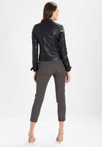 Maze RYANA - Skinnjacka - black