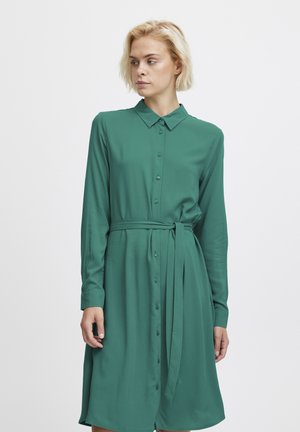 ICHI IHMAIN DR - Blusenkleid - cadmium green