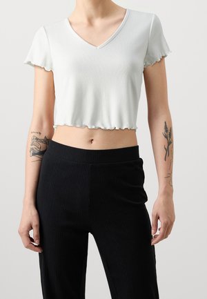 ONLY Petite, T-shirt basique - off-white