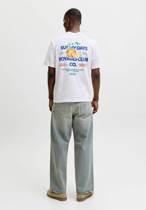 Jack & Jones, T-SHIRT T-SHIRT - Camiseta estampada - bright white