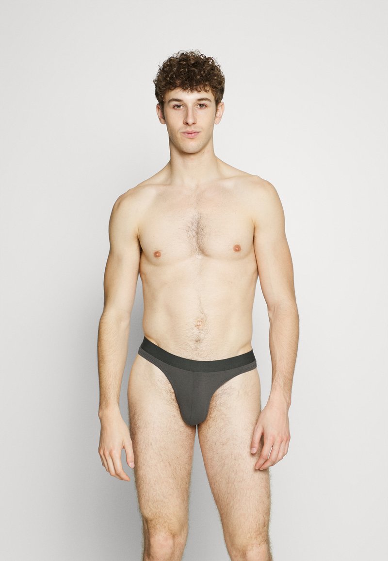 Herren Unterhosen | Pier One 3 PACK Slip dark grey/brown/red/dunkelgrau - FB32013 Herren Unterhosen | Pier One 3 PACK Slip dark grey/brown/red/dunkelgrau - FB32013