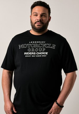 Men Plus HALBARM - Print T-shirt - black