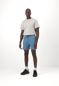ICANIWILL ENDURANCE SHORTS MEN - Sports shorts - light teal