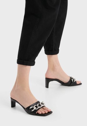 Mules - black