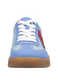 Blue sneaker with a smooth upper, white laces, and a red accent. Features a rubber sole with a textured surface for grip.