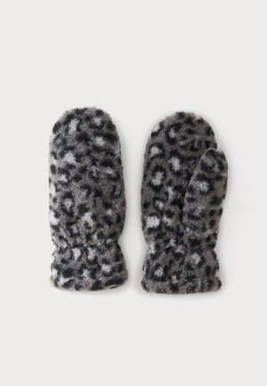 Par de mitones peludos gris y negro con patrón de estampado de leopardo, colocados planos sobre un fondo blanco.
