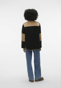 Vero Moda VMLUNE - Flīsa jaka - black