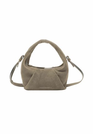 Borsa a mano in suede beige con un design unico e stropicciato, dotata di una cerniera in tono argento, manico corto e una tracolla regolabile.