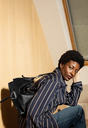 Abro, ABRO SCHULTERTASCHE TEMI - Handtasche - black