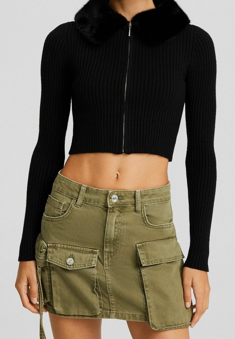 Bershka Kofta - black