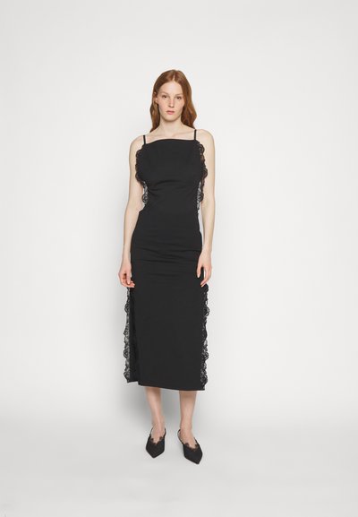 Vaillant BARE BACK DRESS WITH LACE DETAIL - Cocktail φόρεμα / Φόρεμα για πάρτι - black sheath