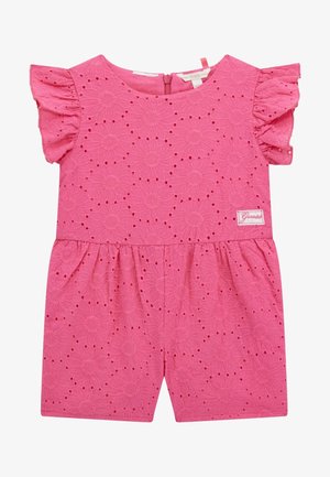 Combinaison courte rose à manches courtes avec motif floral en broderie anglaise, manches à volants et petite étiquette logo "Guess" à l'avant.
