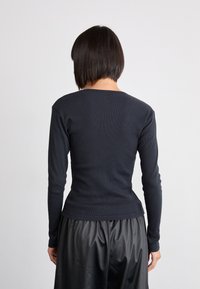 Obey Clothing OVAL - Ilgarankovis viršutinės dalies drabužis - black