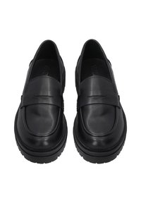 Zwarte leren loafers met een ronde neus en een gladde textuur. Voorzien van een band over de wreef en een dikke, stevige zool.